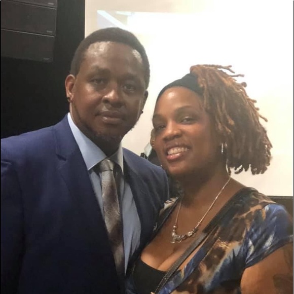 Meet your Posher, Jerrina - Picture 1 of 1